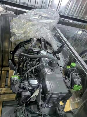 Gruppo completo motore diesel 4HK1 adatto per macchine edili